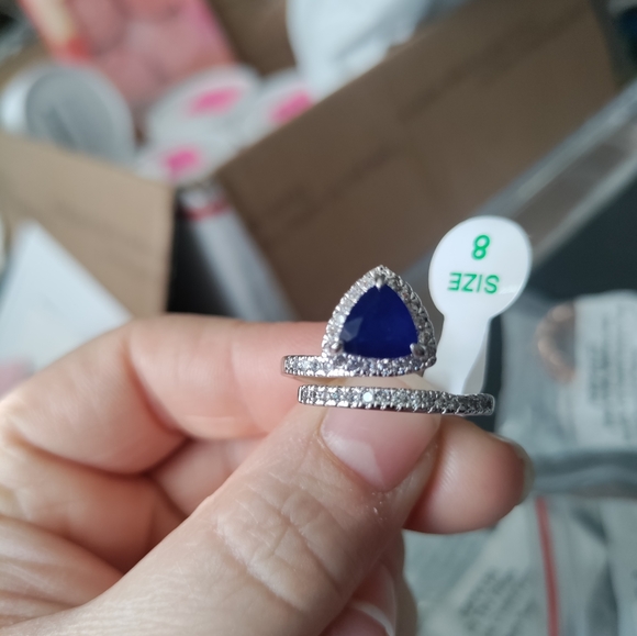 Size 8 Bomb Party Sapphire Ring - Picture 3 of 6